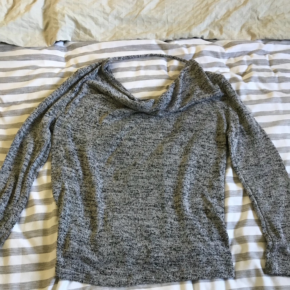 Cowl neck long sleeve top